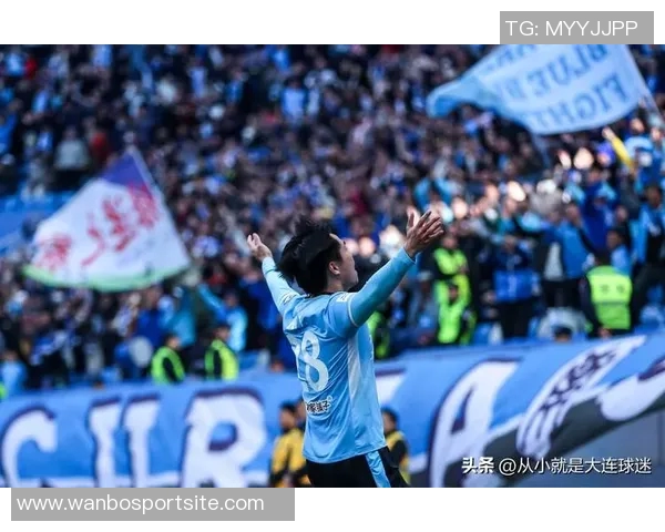 中超第30轮大战即将来袭大连英博迎战上海海港精彩对决不容错过 中超第30轮大战即将来袭大连英博迎战上海海港精彩对决不容错过