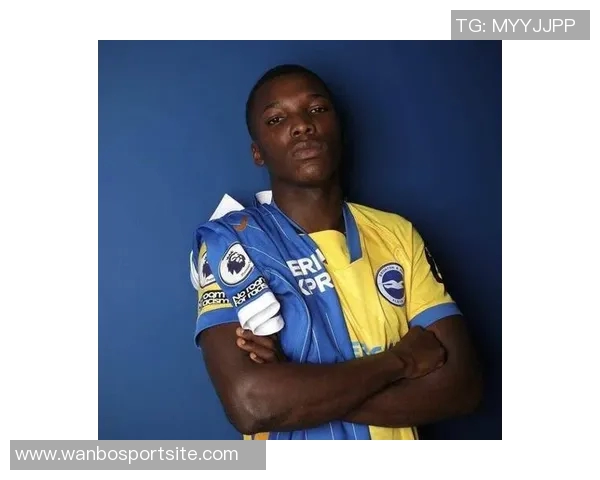 电讯报:枪手欲双签凯塞多与赖斯遭拒7000万报价未能如愿 电讯报:枪手欲双签凯塞多与赖斯遭拒7000万报价未能如愿