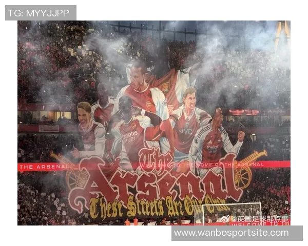 枪手球迷用坎贝尔Tifo嘲讽热刺展现死敌情结